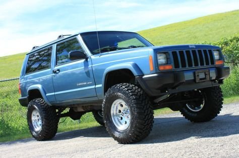 Thumbnail home_servis_cherokee_saat_suspensi_terasa_tidak_stabil.jpg
