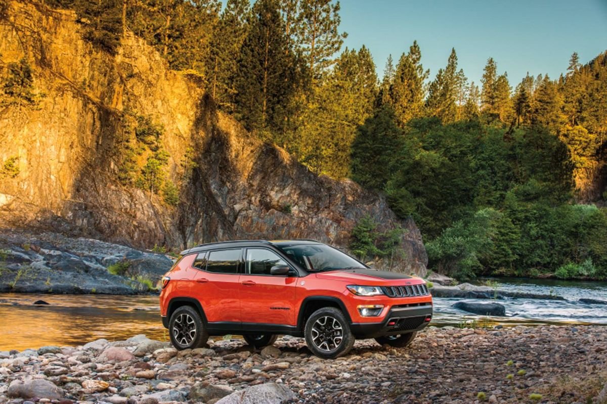 Thumbnail kenapa_servis_kaki_kaki_jeep_penting_untuk_menjaga_kenyamanan_dan_kontrol_berkendara.jpg