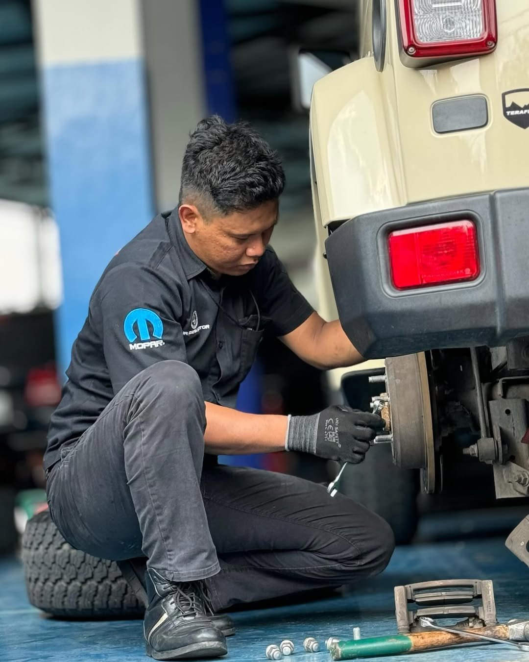 Thumbnail mengapa-mobil-jeep-memerlukan-penanganan-khusus.png