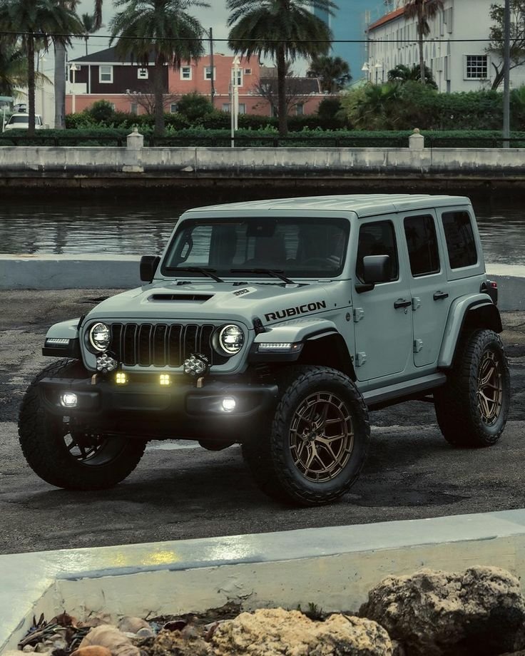 servis_kaki_kaki_rubicon_agar_sistem_suspensi_tetap_stabil_setelah_off_road.jpg